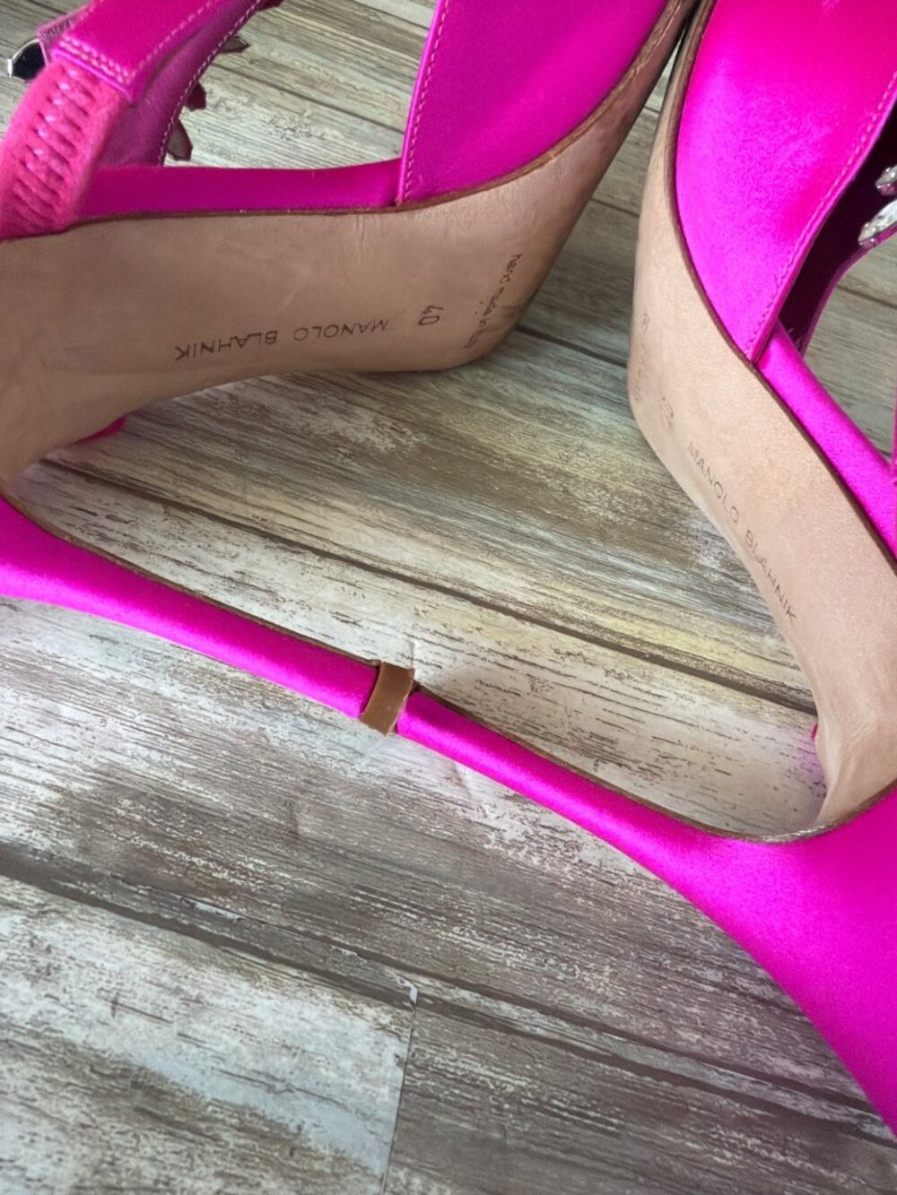 Manolo Blahnik Lurum 90 Pink Satin Crystal Mule Heels w/Box & COA EU 40/US 9-9.5 - Picture 15 of 16